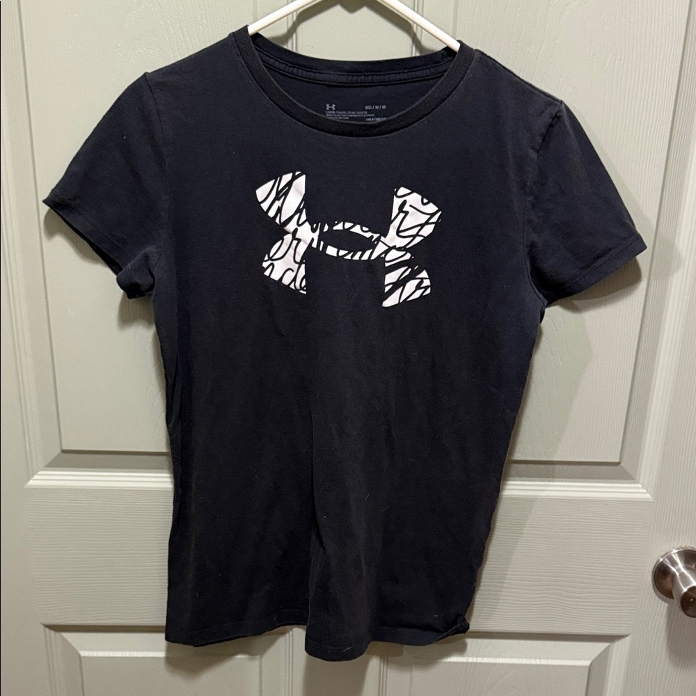 Under Armour Black Tee with Patterned Logo